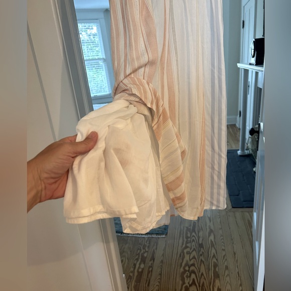 NWT HALTER DRESS BOHEMIAN SIZE SMALL BOUTIQUE BRAND AND FREE BOHO EARRINGS!!! - Picture 7 of 12